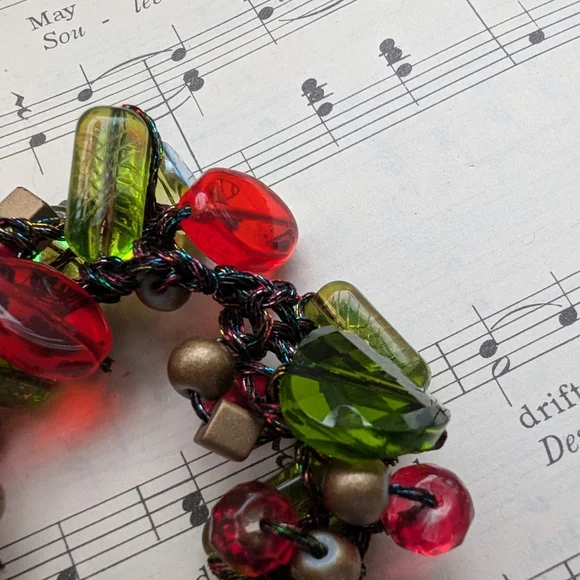 Colorful Beaded Bracelet - Picture 8 of 11